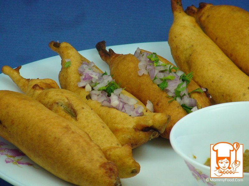 mirchi bajji mirapakaya bajji step by step recipe in pictures mommyfood com mirapakaya bajji mirchi bajji chilli bajji milagai bajji